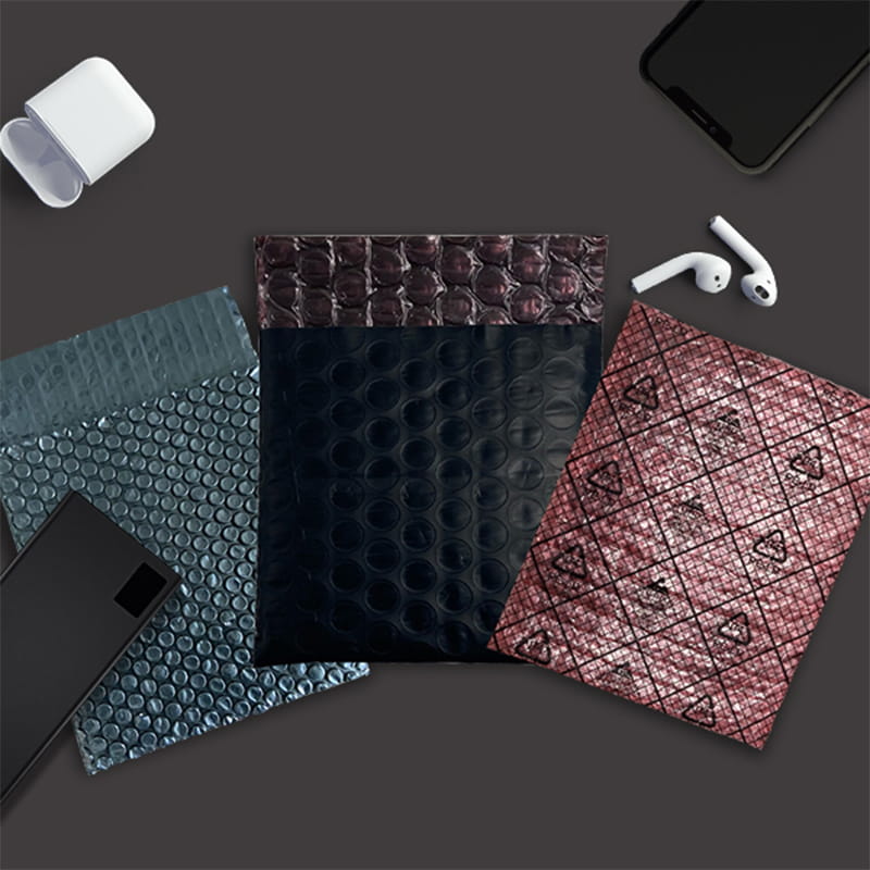Black Conductive Bulla Pera